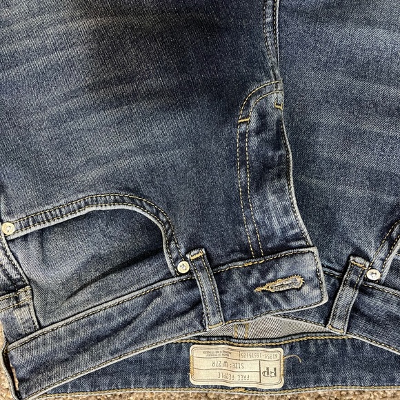 Free People Rita Crop Flare Blue Jeans - Picture 4 of 7